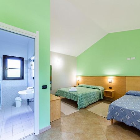 Agriturismo Is Cortillaris Càbras Dış mekan fotoğraf