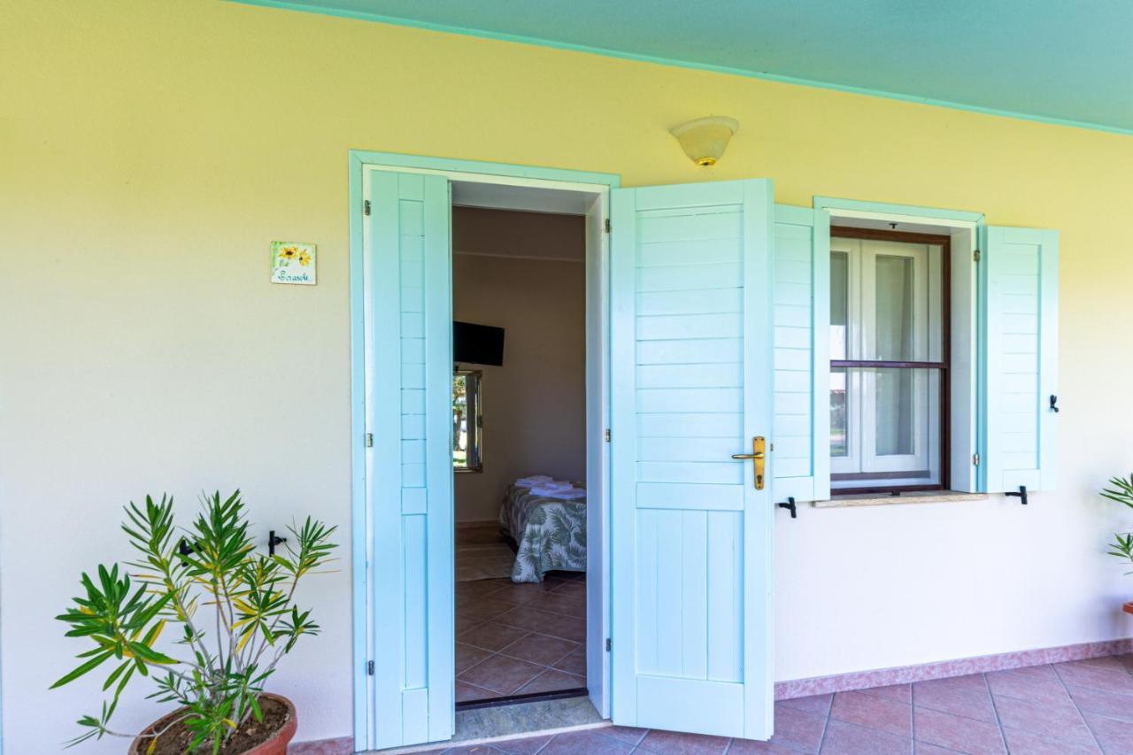Agriturismo Is Cortillaris Càbras Dış mekan fotoğraf