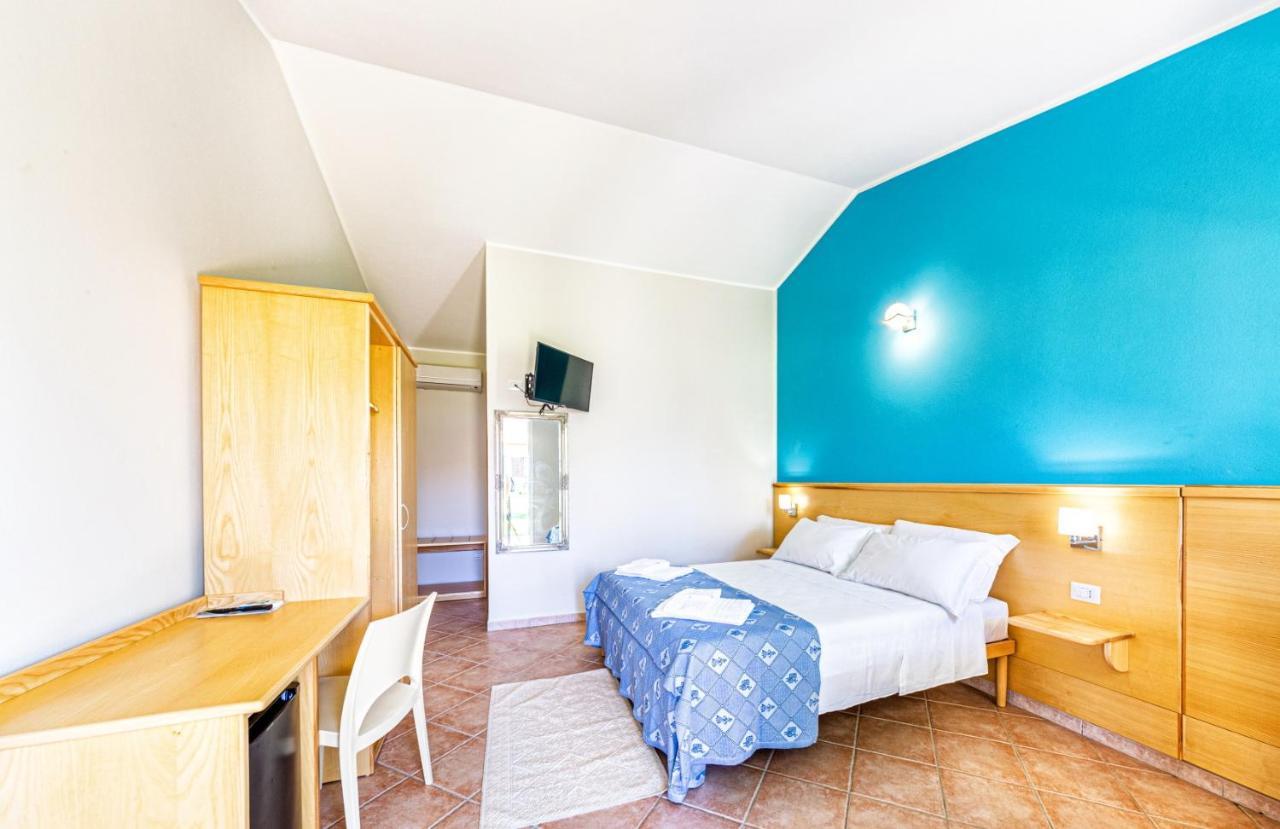 Agriturismo Is Cortillaris Càbras Dış mekan fotoğraf