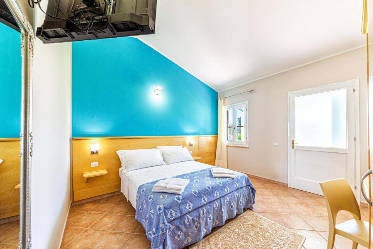 Agriturismo Is Cortillaris Càbras Dış mekan fotoğraf
