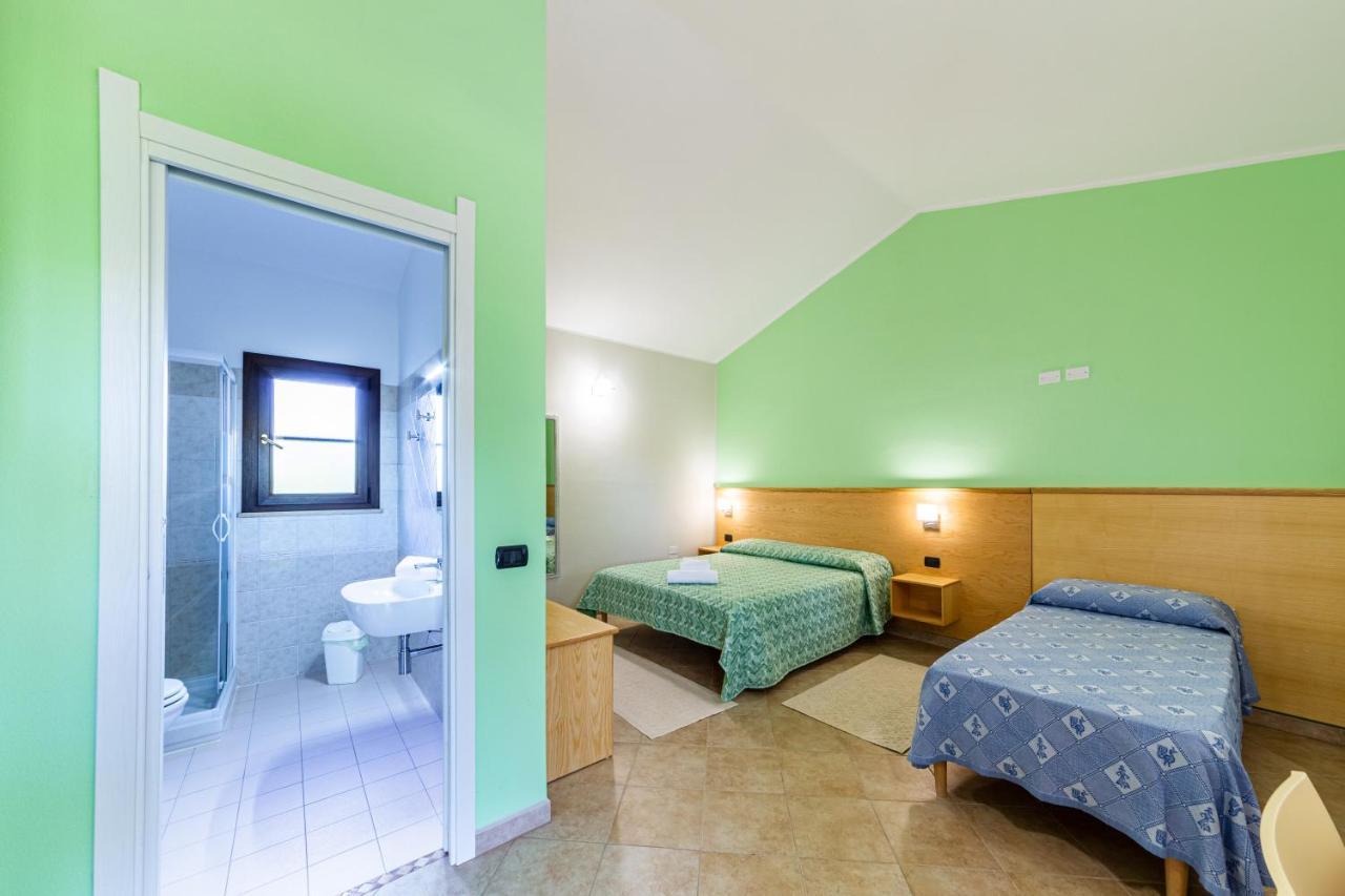Agriturismo Is Cortillaris Càbras Dış mekan fotoğraf